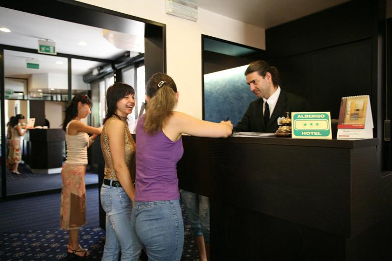 Hotel Fiera Congressi Milan Bagian luar foto