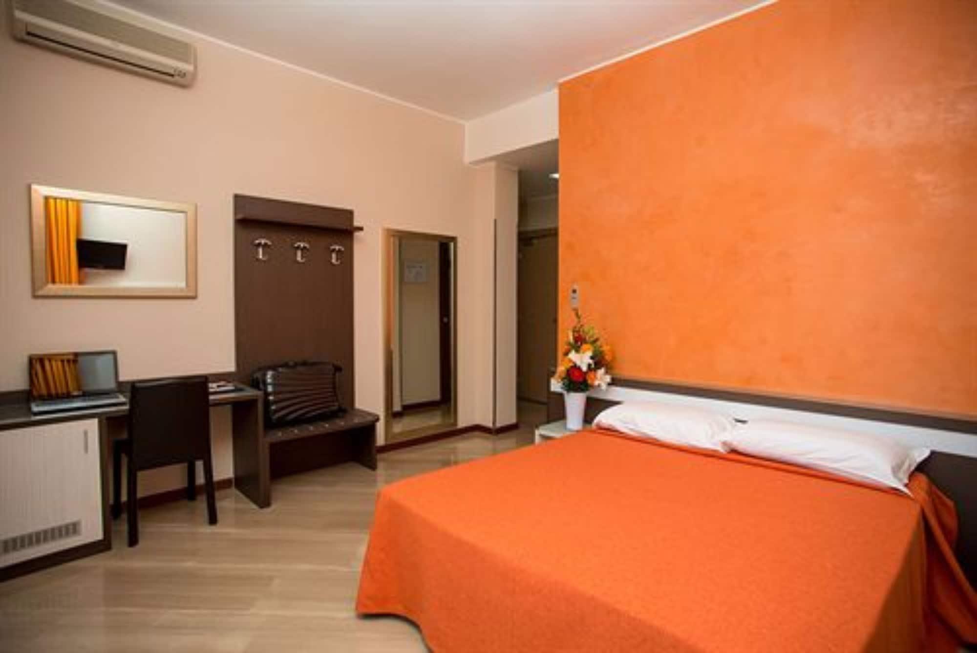 Hotel Fiera Congressi Milan Bagian luar foto