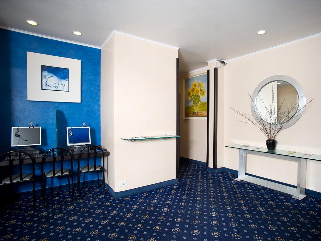 Hotel Fiera Congressi Milan Bagian luar foto